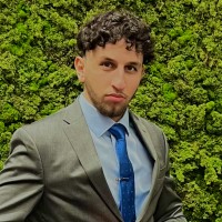 Omar R.