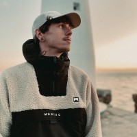 Elliott Dixon