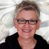 Karin Mayer