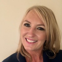 Elaine Mckenna
