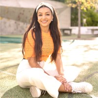 Julia Stehli