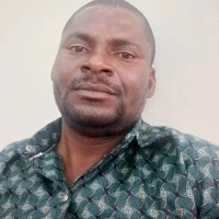 Edmond Nzobonimpa