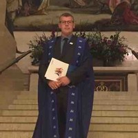 Mark Mills MCIOB  assRICS