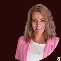 Nadine Van Den Elzen - De Boer