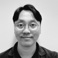 Sungbum Kim