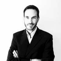 Thomas Starke