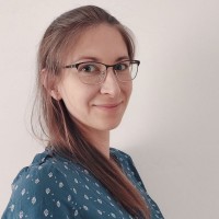 Anna B. Szabó