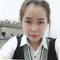 Mia Pham