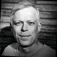 André V. Larsen