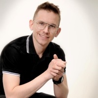 Kamil Menning