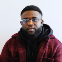 Toyosi Akinselure