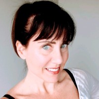 Amanda Dickson