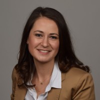 Dr. Julianna Max