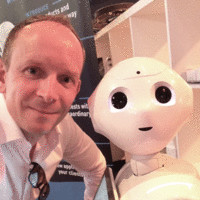 Prof. Dr. Philipp Riehm