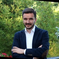 Dragan Nikolić