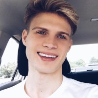 Brett Hunt
