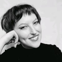 Megan De La Motte