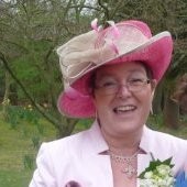 Caroline Ayres