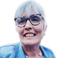 Jo Hillas