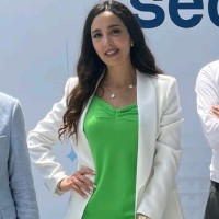 esra al kazzaz