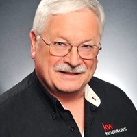 Kenneth Dalton