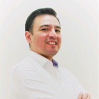 César F.