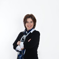 Lisa MacDonald, CPA, CA, BComm