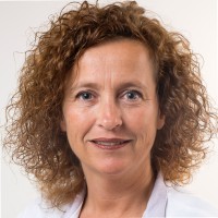 Suzanne van den Bosch