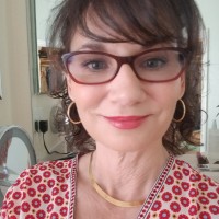 Lisa Definis