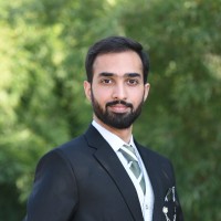 Hamza Iqtadar