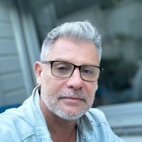 Emmanuel Renou