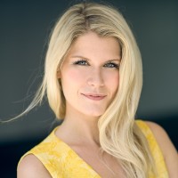 Ashley Thouret