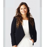 Marie-Christine Roch-Hansen, Ll.B., Pgdm, Ccep-I