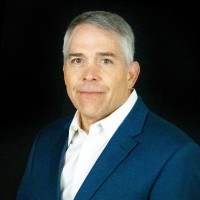 Luis J Castano