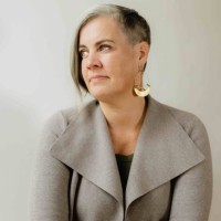 Annie Van Avery