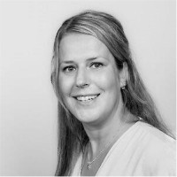 Debbie Van De Bult