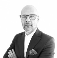 Razvan Dogarelu, Emba