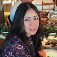 Violeta J.