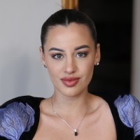 Adriana Velasquez