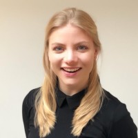 Julia Roelofs
