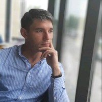 Илья Жданов