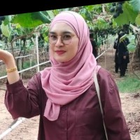Lynda Hakim