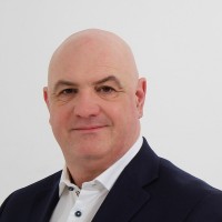 Irjan Vreeswijk →  Sales - Accountmanager