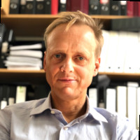Jonathan Price
