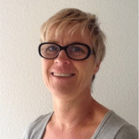 Lisbeth Larsen