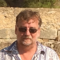 Simon West