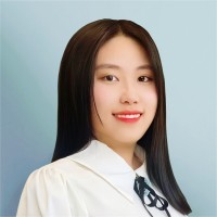 Laura Zhou