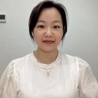 Yan Lau