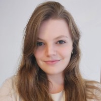 Mayara Schultz Gabardo