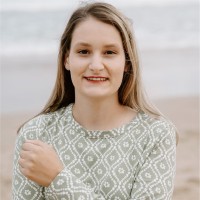 Neéna Oosthuizen